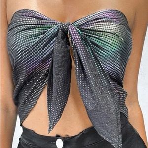 Thin multicolored wrap